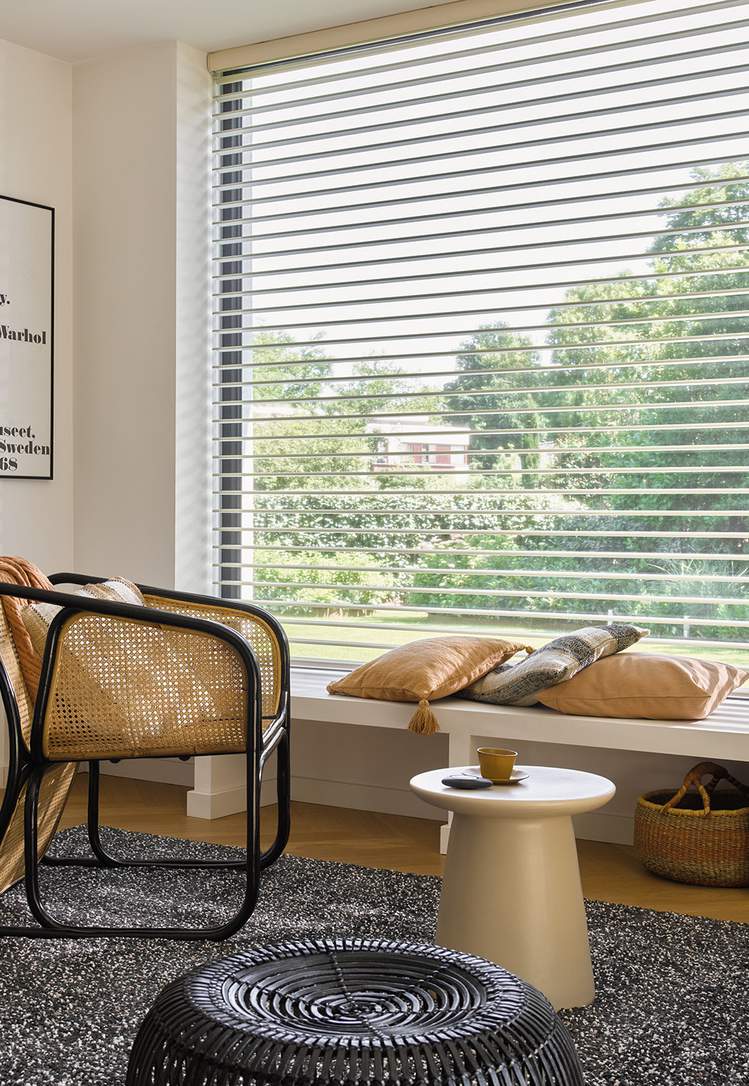 Silhouette® Shades - Ideal for extra wide picture windows